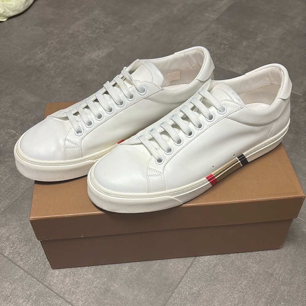 Authentic Burberry Rangleton Sneakers